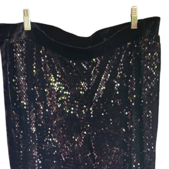 Chicos Sequined front pants size 3 velvet back - Picture 1 of 6